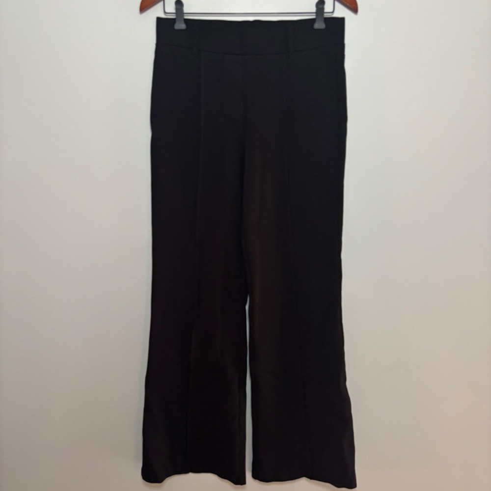 Quince Pants Womens Medium Black Ultra Stretch Ponte Flare Leg Capsule Pulll On